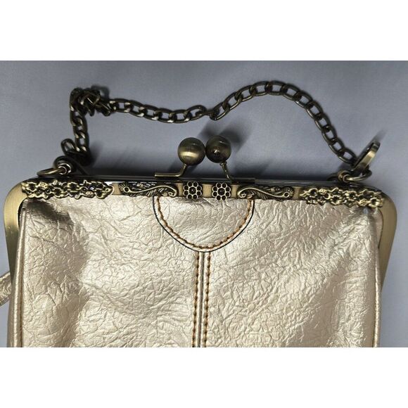 Vintage Gold Evening Bag With Ornate Clasp Chain Strap elegant chic glam dainty - Picture 6 of 10